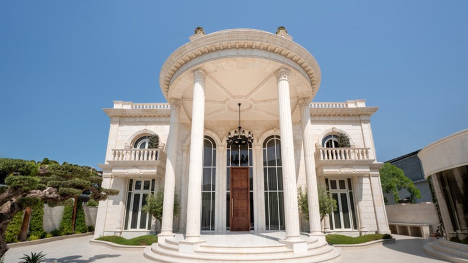 The White Palace — Pearl Jumeirah, Dubai